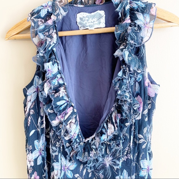 JOHNNY WAS silk ruffle sleeveless top size XS floral - Picture 4 of 12